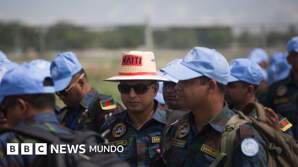 Los cascos azules salen de Haití 5 momentos complicados que marcaron la presencia de las Los cascos azules salen de Haití 5 momentos complicados que marcaron la presencia de las