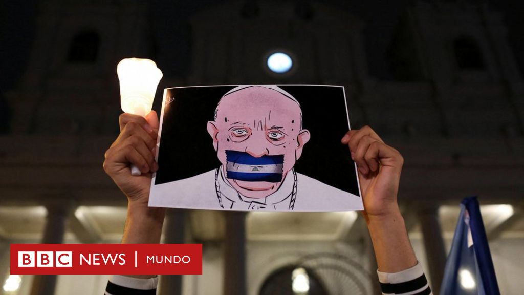 Un obispo arrestado, curas en prisión y sigilo del Vaticano: la ofensiva del gobierno de Ortega contra la Iglesia católica en Nicaragua
