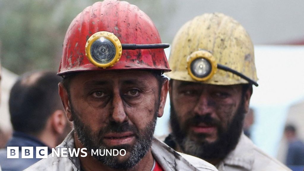 La explosión en una mina deja 41 muertos y 11 heridos en Turquía