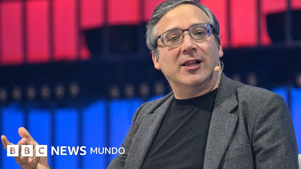 El profesor que fue llamado "loco y alarmista" por sus advertencias sobre la inteligencia artificial y que ha acertado en sus predicciones