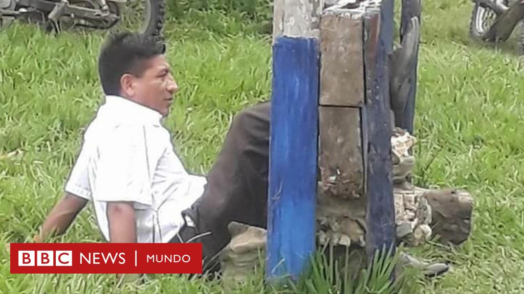 Atrapado En Un Cepo El Castigo Que Recibió Un Alcalde En Bolivia Por