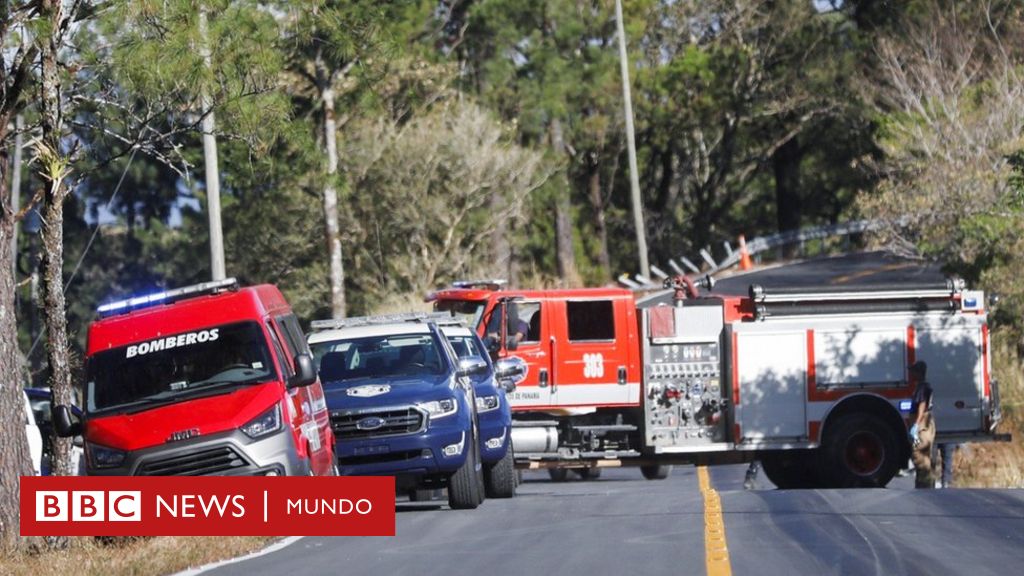 Al menos 39 muertos tras caer por un barranco un autobús con migrantes procedentes del Darién en Panamá