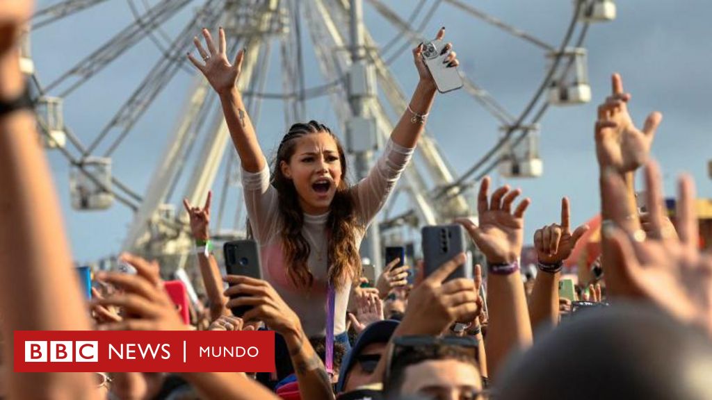 "Los latinoamericanos son más felices de lo que es estadísticamente normal teniendo en cuenta la riqueza de sus países"