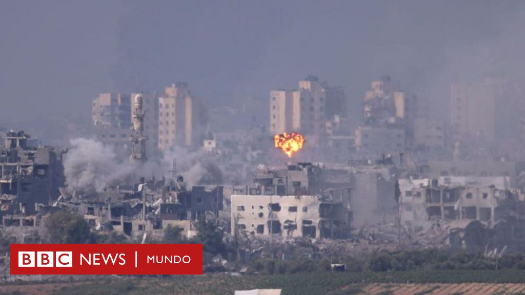"Caos total" en Gaza tras la noche de bombardeos israelíes más intensa hasta la fecha, acompañada de una incursión terrestre