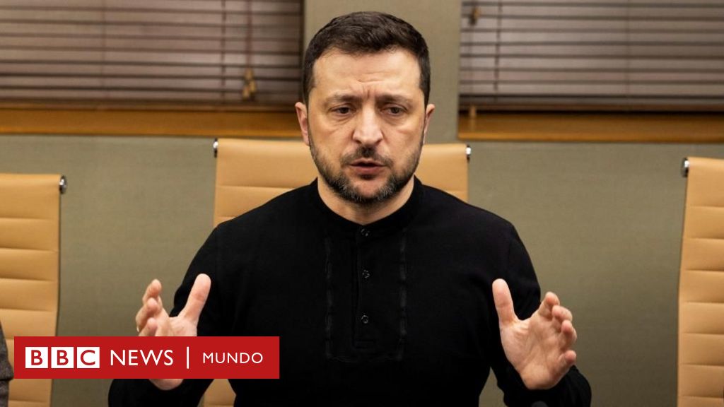 Zelensky dice que está listo para trabajar bajo el "liderazgo" de Trump en un acuerdo de paz con Rusia tras el "lamentable" choque en la Casa Blanca