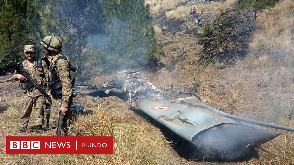 Conflicto por Cachemira Pakistán derriba dos aviones de combate de