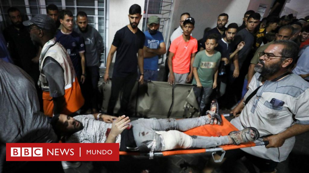 En imágenes: la devastación que dejó el ataque contra un hospital de Gaza que causó cientos de muertes