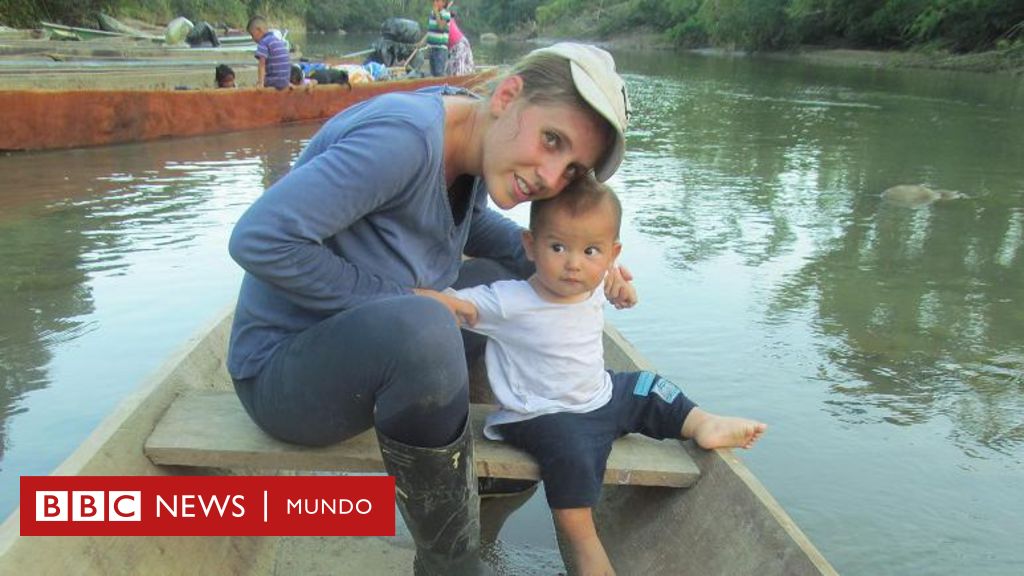 "Creen que los niños occidentales crecen sobreprotegidos": lo que una antropóloga europea descubrió al vivir con su bebé en el Amazonas ecuatoriano