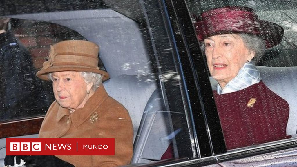La madrina del príncipe William deja su cargo tras hacer comentarios tachados de "racistas"