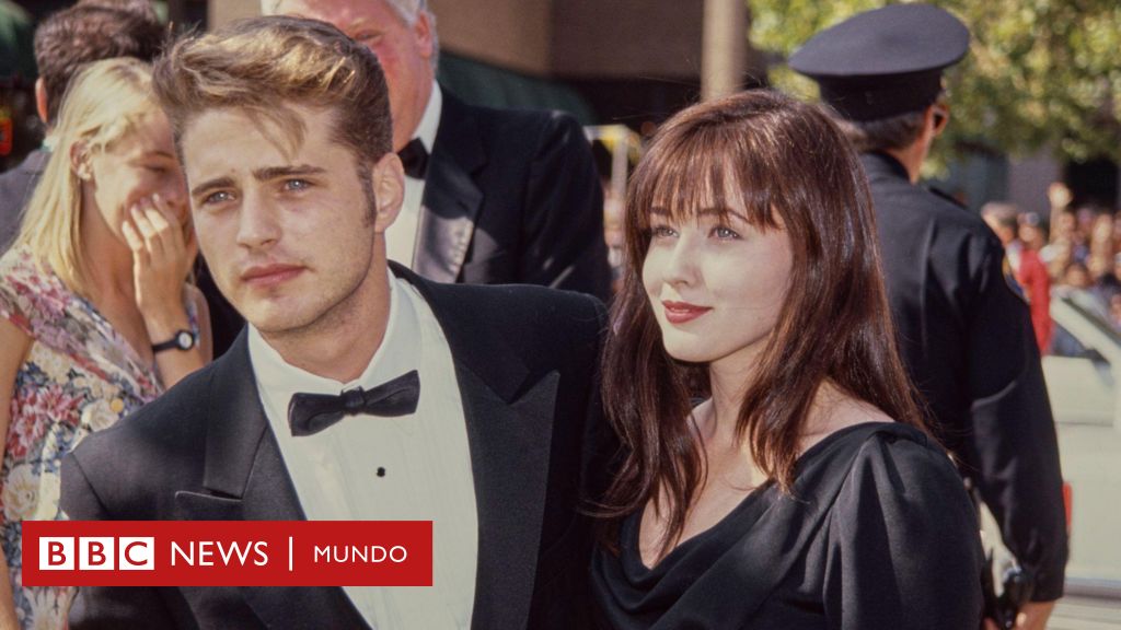 Shannen Doherty: addio emozionante ai suoi compagni di cast di Beverly Hills, 90210 e Streghe