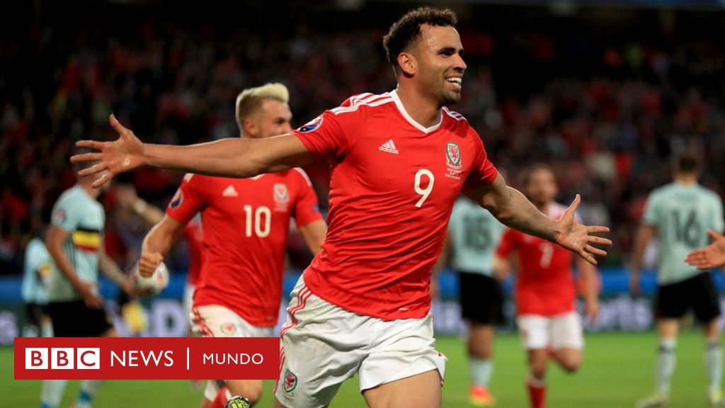 Hal Robson Kanu El Futbolista Que Anoto Uno De Los Mejores Goles De La Eurocopa 16 Y No Tiene Equipo Profesional c News Mundo