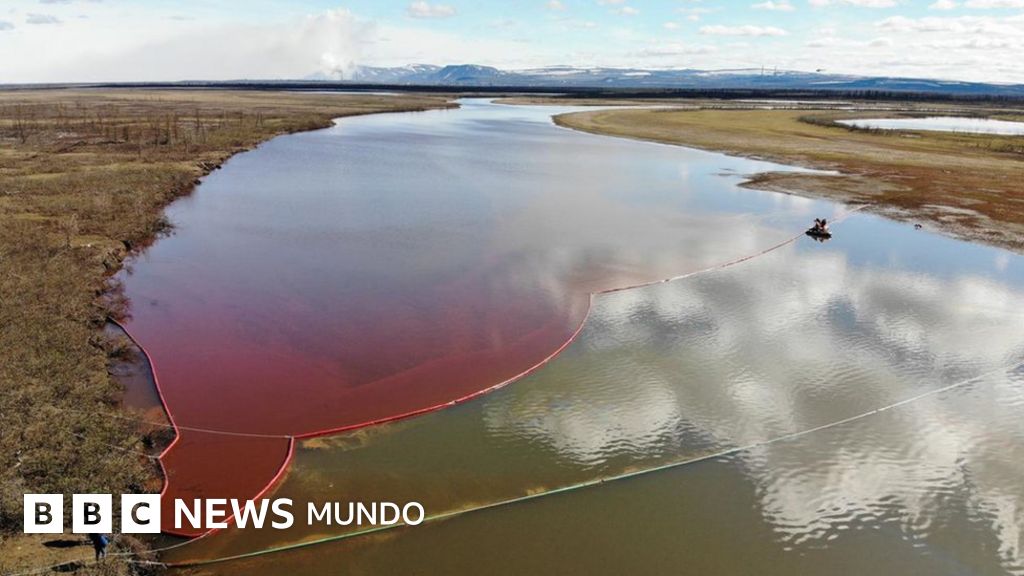 El desastroso derrame de combustible que puso en emergencia a una región ártica de Rusia BBC El desastroso derrame de combustible que puso en emergencia a una región ártica de Rusia BBC