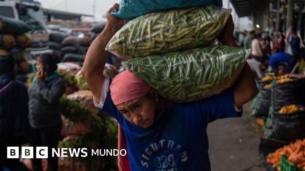 4 razones de que la economía de Perú tenga el crecimiento más bajo de las últimas dos décadas (sin contar la pandemia)
