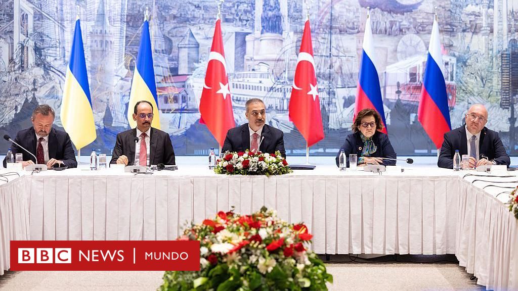 Ucrania y Rusia acuerdan un gran intercambio de prisioneros en su primera negociación directa en más de tres años