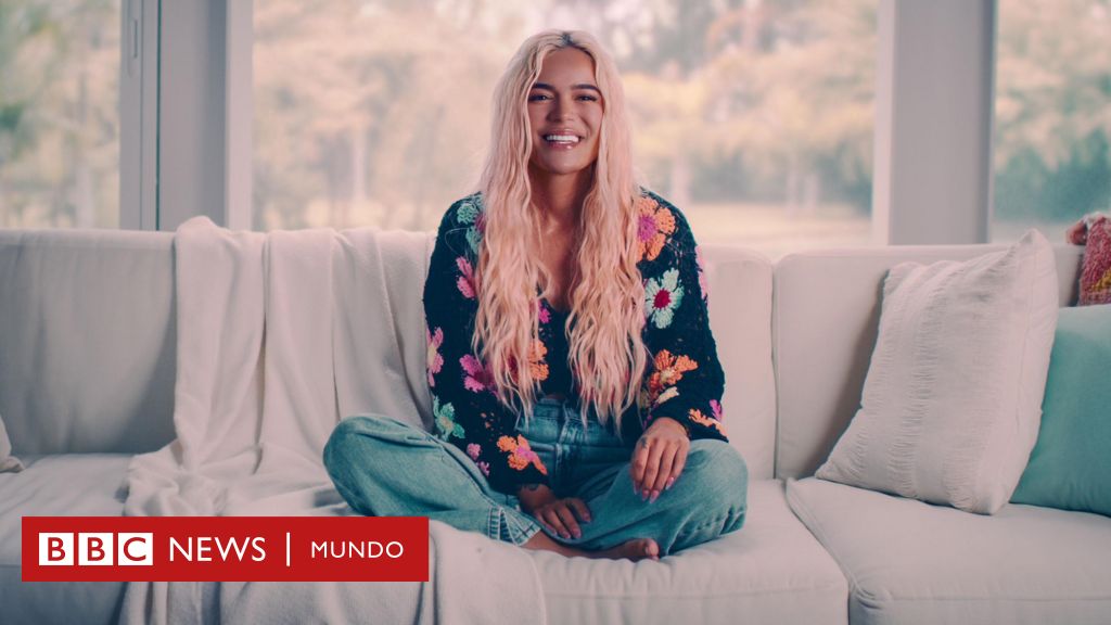 "Es que los latinos no somos gente, ¿o qué?": el homenaje a la comunidad latina que hace Karol G en su documental de Netflix