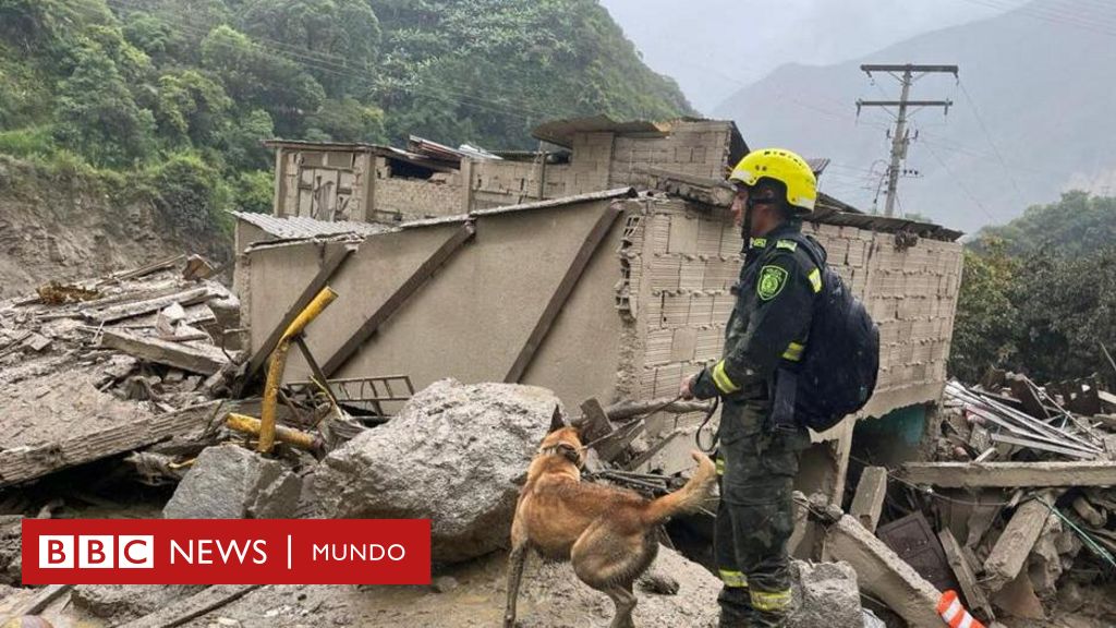 Las imágenes de los efectos de la avalancha en Colombia que dejó al menos 15 muertos y más de una docena de desaparecidos