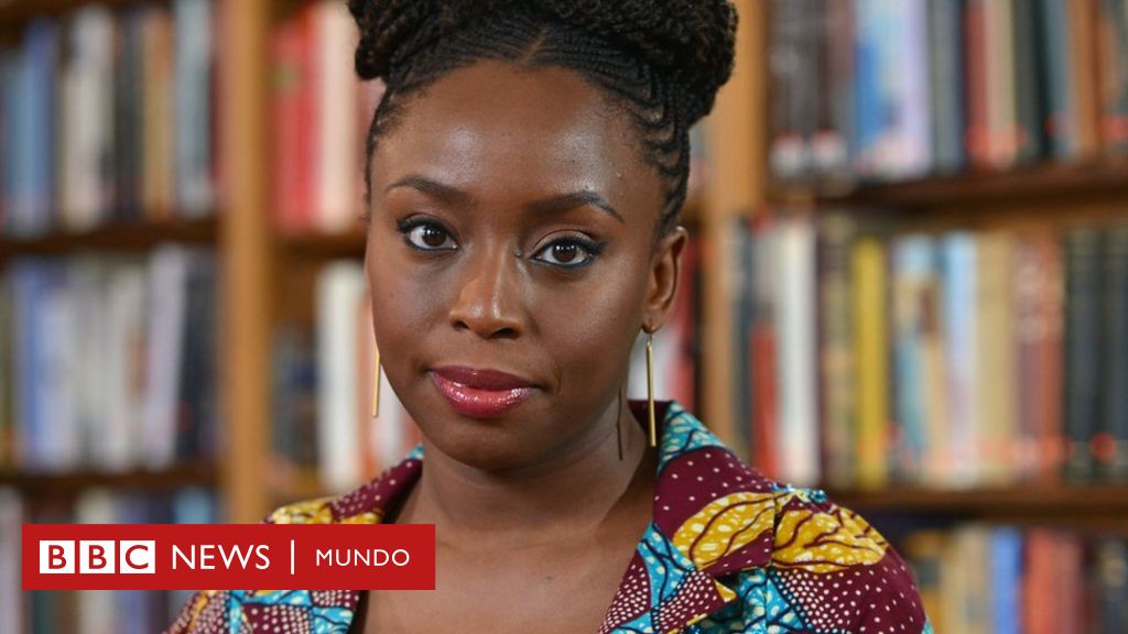 "Hay una epidemia de autocensura": la premiada escritora Chimamanda Ngozi Adichie alza su voz contra "la cultura de la cancelación"