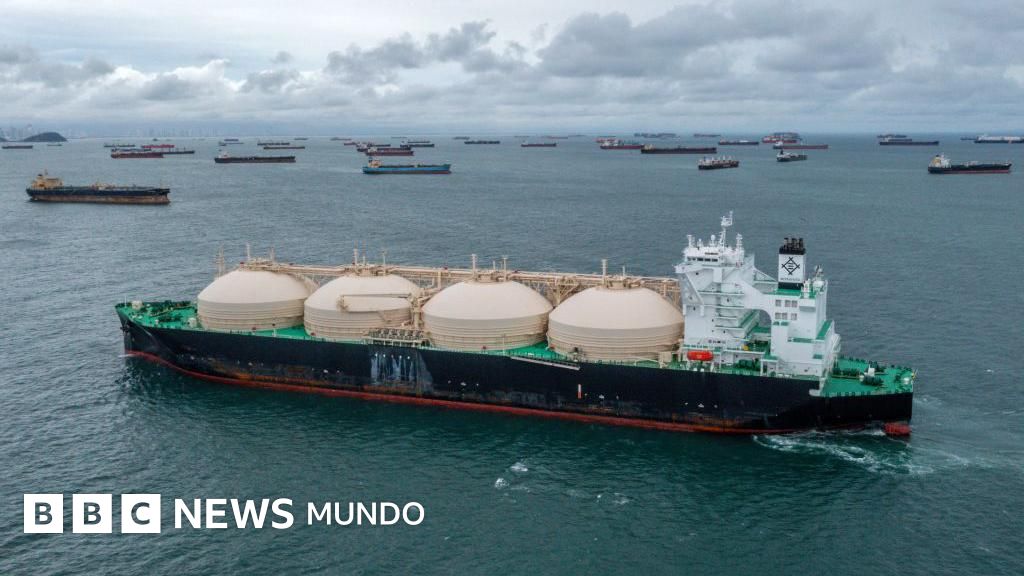 Cuán grande es realmente el atasco de barcos en el Canal de Panamá y qué impacto económico está teniendo