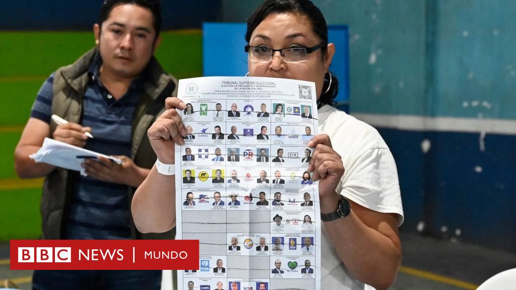 "El gran ganador": por qué el voto nulo fue la opción más popular en la primera vuelta de las elecciones presidenciales de Guatemala