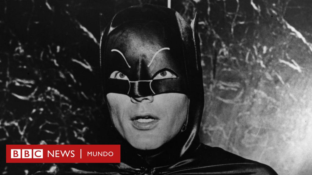Muere Adam West, el actor estadounidense que encarnó a Batman en la serie  de televisión de la década de 1960 - BBC News Mundo