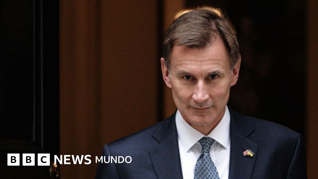 El gobierno de Reino Unido admite que el país entró en recesión y anuncia un plan de austeridad para solucionar la crisis