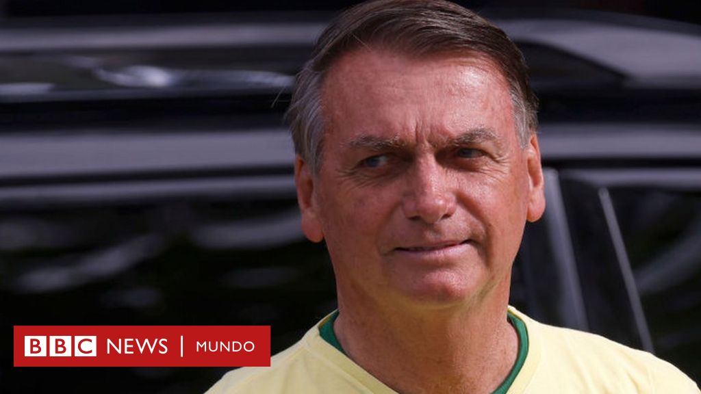Bolsonaro se desvincula de "los saqueos e invasiones" de sus seguidores en Brasil y rechaza las acusaciones