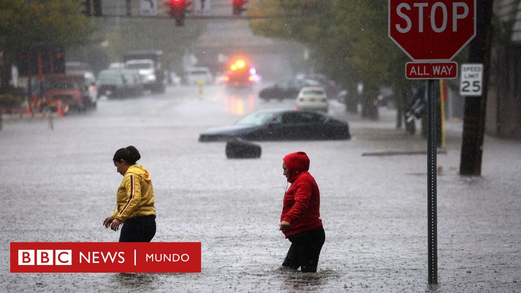 Las imágenes de las graves inundaciones que obligaron a declarar el estado de emergencia en Nueva York