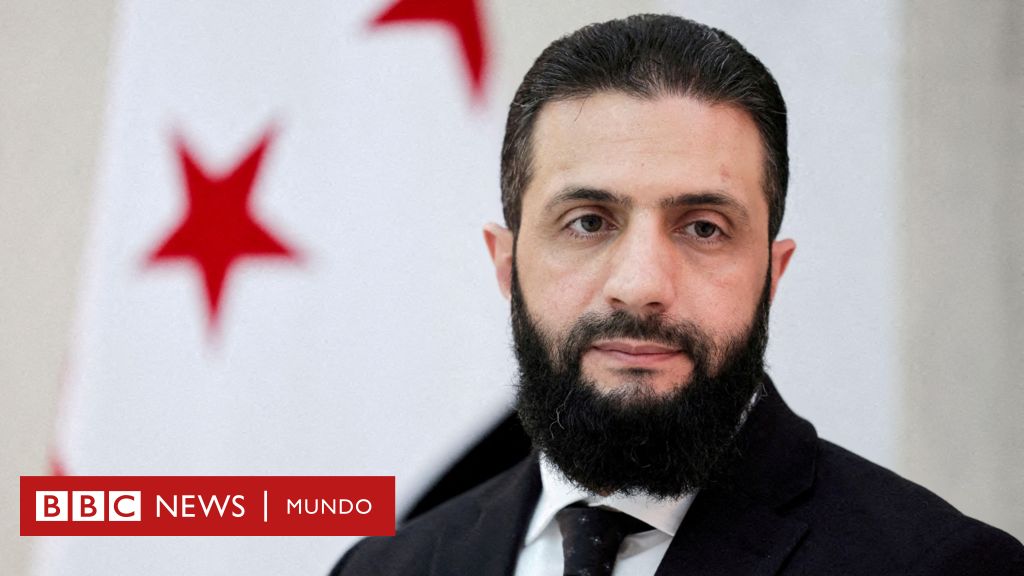 Quién es Ahmed al Sharaa, el líder de Siria con pasado yihadista que se reunió con Trump tras el levantamiento de sanciones de EE.UU.