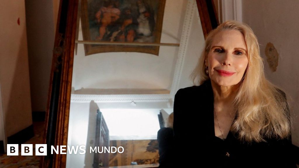 La princesa texana que fue desalojada de la fabulosa mansión de Roma que se disputa con sus tres hijastros italianos