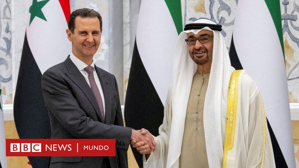 Cómo Bashar al Assad logró restablecer las relaciones de Siria con el mundo árabe después de más de una década de ser tratado como paria