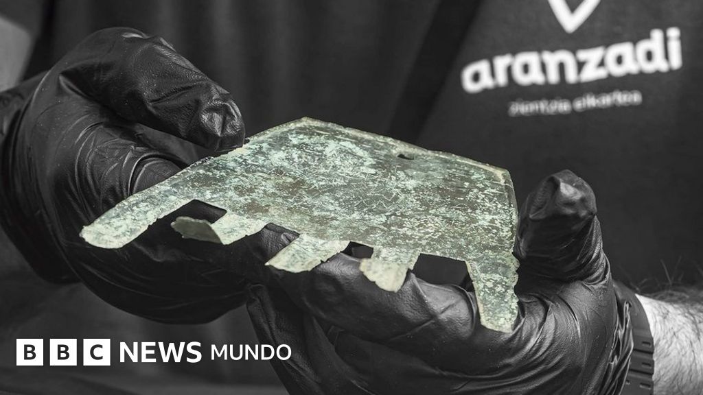 El histórico hallazgo del primer texto de hace 2.100 años del antecedente del euskera, la enigmática lengua de los vascos