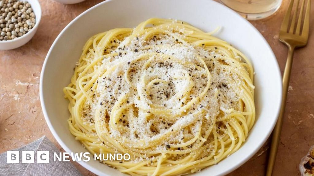 Cacio e pepe: la receta británica que indigna a los italianos