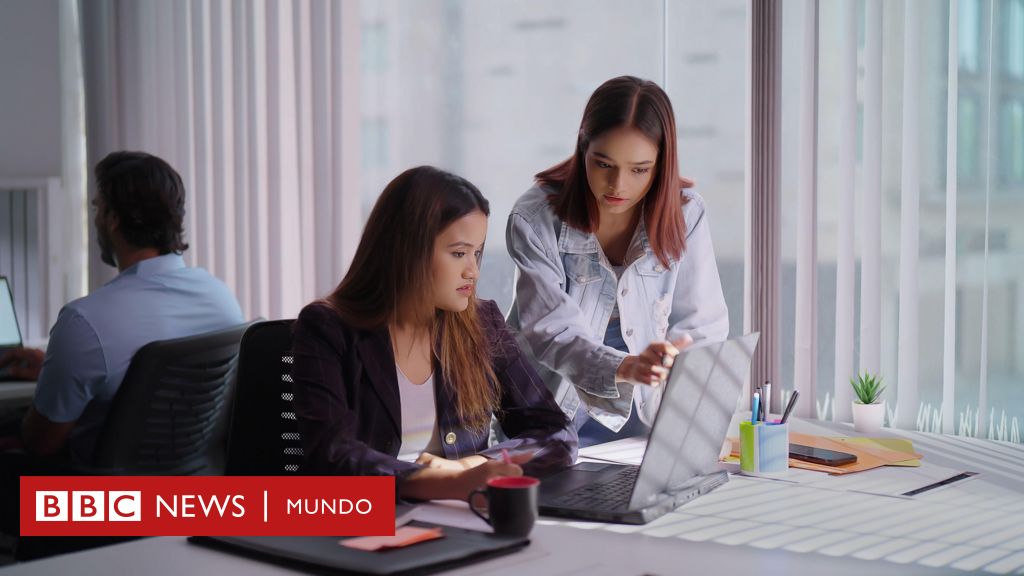 4 consejos de expertos para ganar confianza y destacar en un nuevo empleo