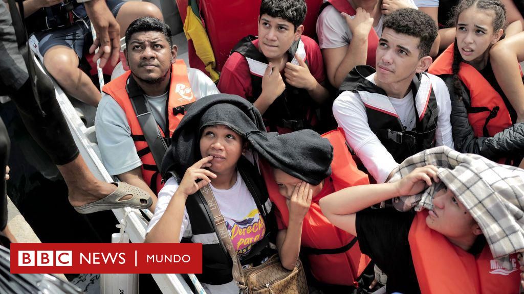 "Es mucho peor que cruzar el Darién": las peligrosas rutas marítimas desde Panamá a Colombia que usan los migrantes venezolanos que regresan a su país