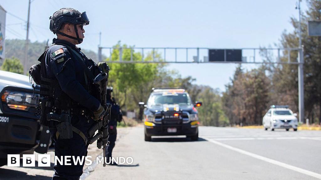 Matan a 5 policías en Michoacán en vísperas de la 
