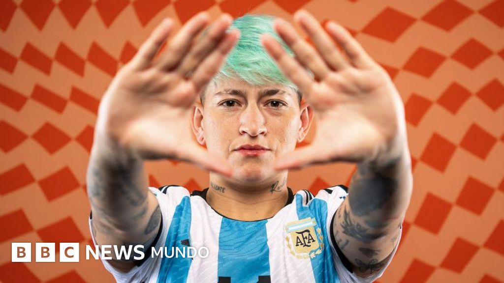 La fuerte denuncia de una de las estrellas de la selección de fútbol de Argentina tras sufrir acoso por tener un tatuaje de Cristiano Ronaldo