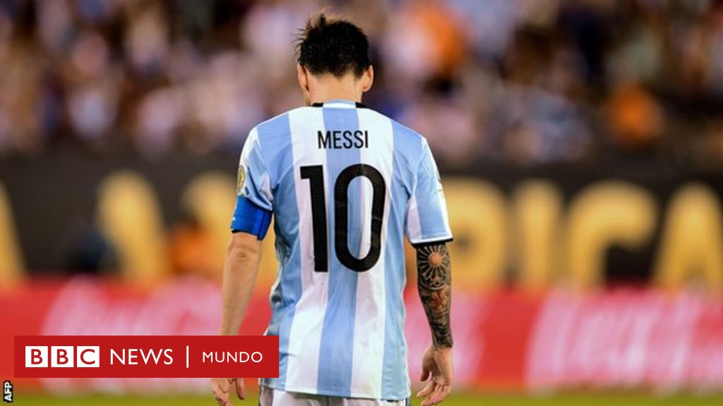 La super exclusiva remera que usó Messi en su llegada a la Selección  argentina: cuánto cuesta