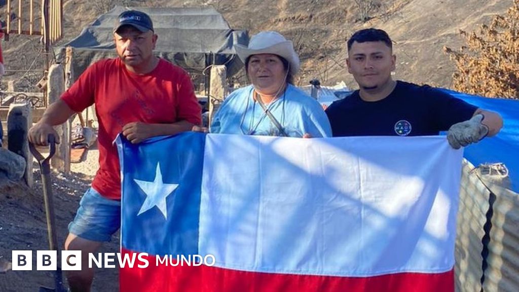 Incendio en Viña del Mar | "Años de sacrificio se fueron en unos minutos": el duro testimonio de una familia que lo perdió todo por el fuego en Chile