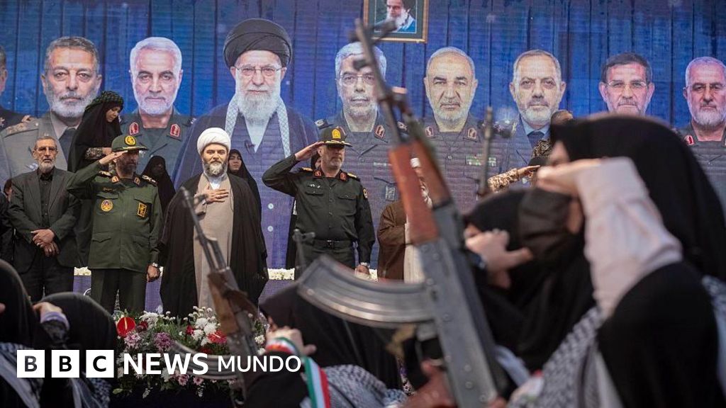 Cómo la Guardia Revolucionaria Islámica ha reforzado su control de Irán tras los ataques de EE.UU. e Israel