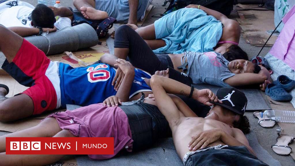"Estamos sobrepasados": la grave crisis migratoria que llevó al presidente de Costa Rica a pedir la declaración de emergencia nacional