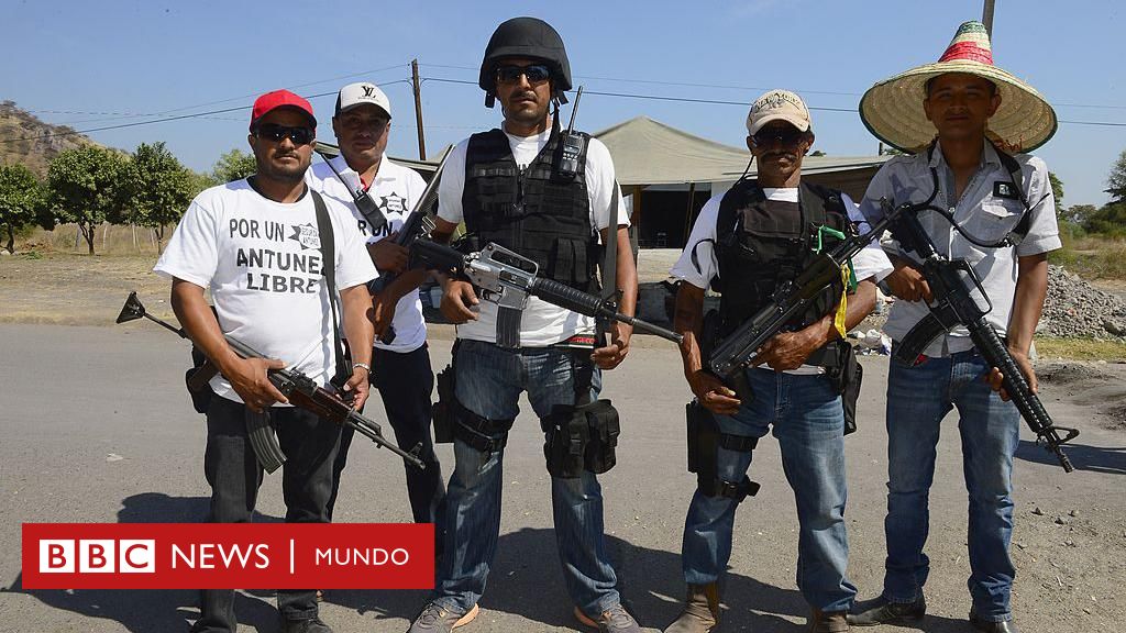Qué fueron los polémicos grupos de autodefensa de Michoacán que fundó Hipólito Mora, asesinado en una emboscada en México