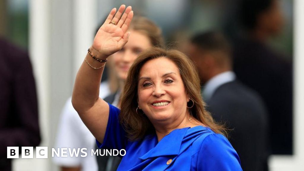 Boluarte duplica su sueldo en medio de crisis de aprobación