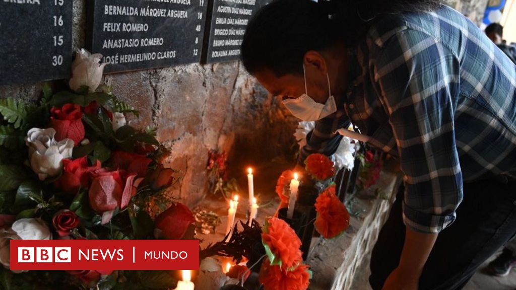 El Mozote | “Al volver a enterrarlos, es como si volvieran a morir”: la devolución de los restos de las víctimas de la mayor masacre del siglo XX en América Latina