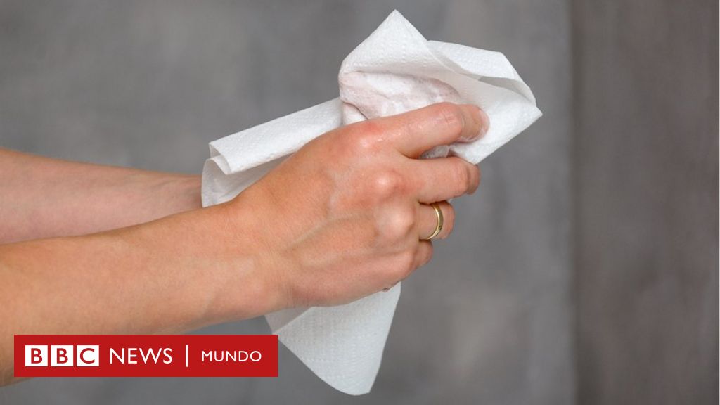 Coronavirus: ¿usar gel desinfectante o lavarse las manos con agua