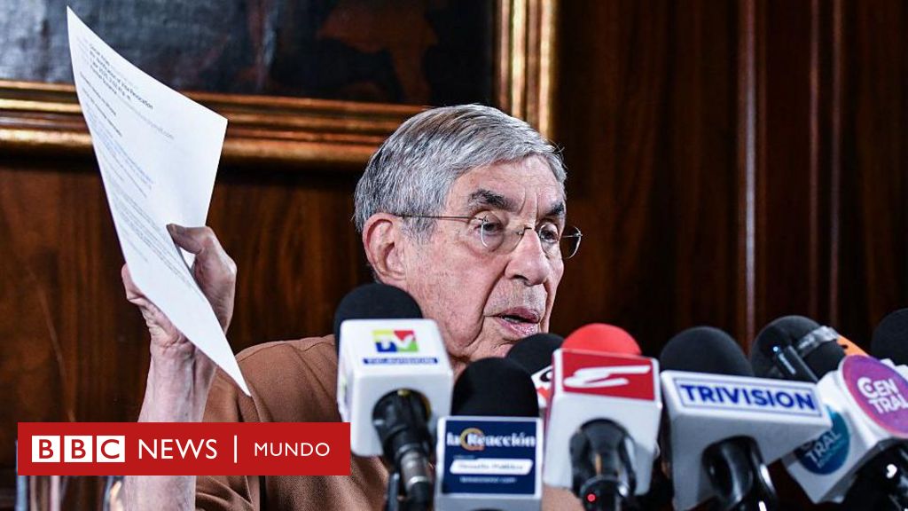 Oscar Arias denuncia revocación de visa por criticar a Trump