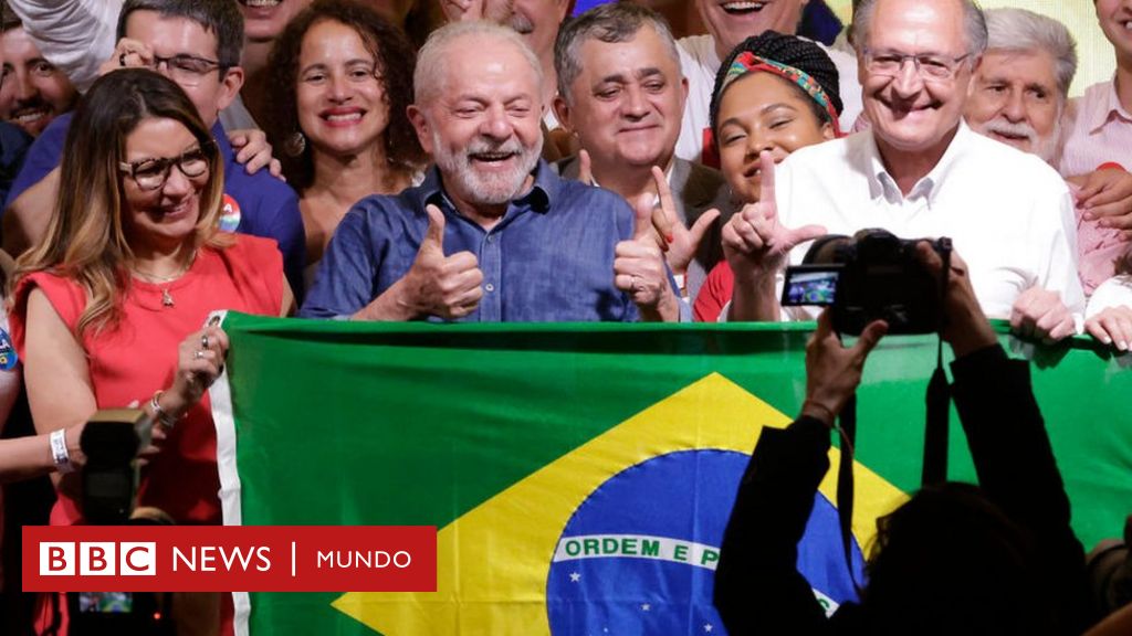 Wybory w Brazylii: Lula wraca do władzy, pokonując Bolsonaro w najbliższych wyborach od czasu powrotu do demokracji
