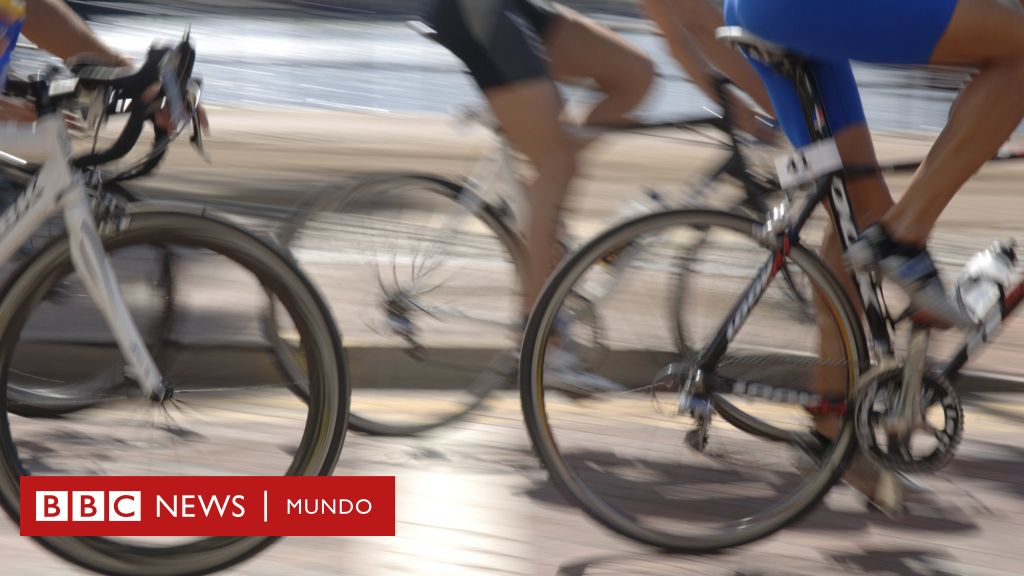 choque Dar permiso desagradable Realmente es necesario vestirse con licra para montar bicicleta? - BBC News  Mundo