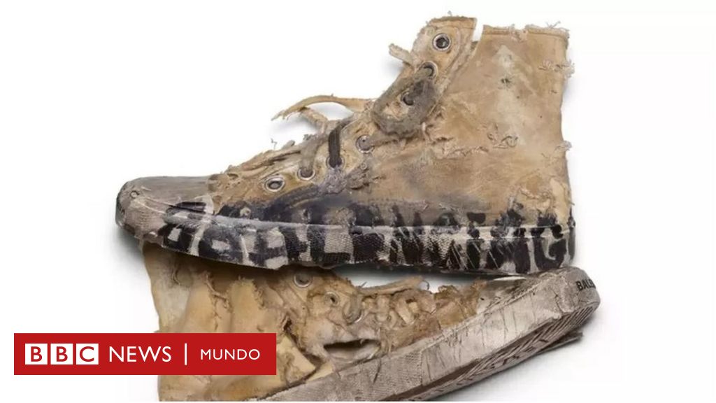 competencia explosión llegada Balenciaga: quién es el creador de las polémicas zapatillas destruidas que  cuestan US$1.850 - BBC News Mundo