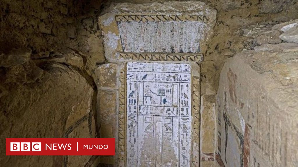 Niesamowita mumia pokryta złotem znaleziona w zapieczętowanym sarkofagu w Egipcie