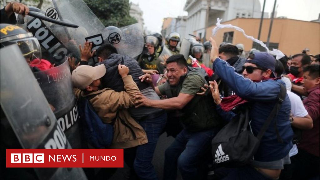 Crisis en Perú: manifestantes exigen nuevas elecciones y la presidenta Boluarte sopesa convocarlas